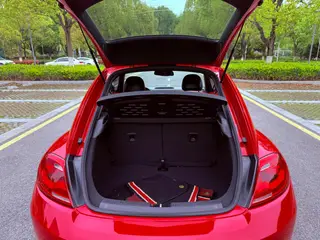 Volkswagen Beetle 2015 180TSI interior photo 14 Volkswagen Beetle 2015 180TSI interior photo 14