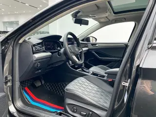 Volkswagen Sagitar 2023 300TSI DSG Premium Edition interior photo 7 Volkswagen Sagitar 2023 300TSI DSG Premium Edition interior photo 7