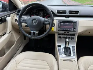 Volkswagen Magotan 2013 1.8TSI Luxury type exterior photo 8 Volkswagen Magotan 2013 1.8TSI Luxury type exterior photo 8