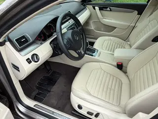 Volkswagen Magotan 2013 1.8TSI Luxury type interior photo 9 Volkswagen Magotan 2013 1.8TSI Luxury type interior photo 9