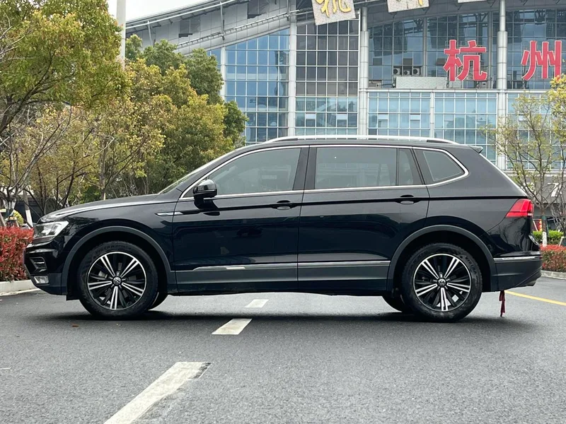 Volkswagen Tiguan L 2021 330TSI Auto Two-Drive Smart Edition exterior photo 5 Volkswagen Tiguan L 2021 330TSI Auto Two-Drive Smart Edition exterior photo 5