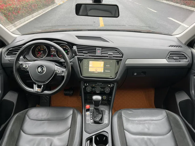 Volkswagen Tiguan L 2021 330TSI Auto Two-Drive Smart Edition exterior photo 6 Volkswagen Tiguan L 2021 330TSI Auto Two-Drive Smart Edition exterior photo 6