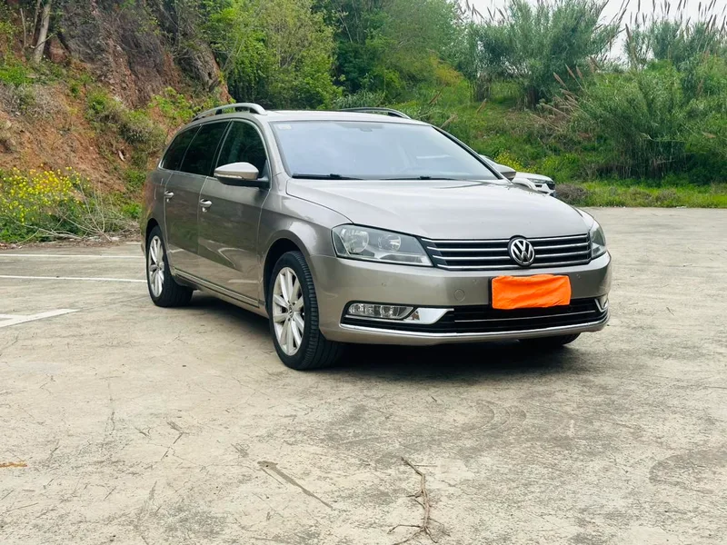 Volkswagen Magotan 2015 Travel version 2.0TSI Comfortable exterior photo 3