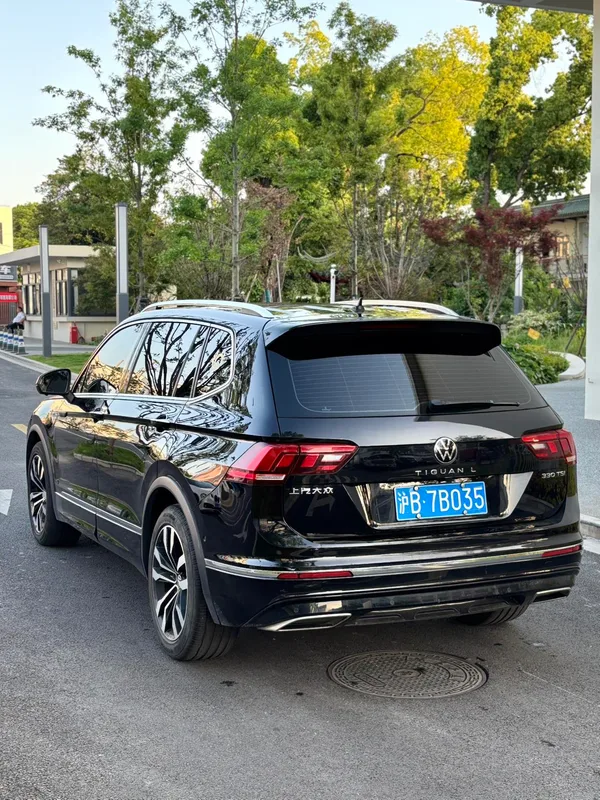 Volkswagen Tiguan L 2020 330TSI Automatic two-wheel drive R-Line Flagship Edition China V interior photo 9 Volkswagen Tiguan L 2020 330TSI Automatic two-wheel drive R-Line Flagship Edition China V interior photo 9