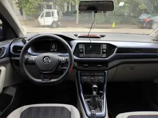 Volkswagen T-Cross 2019 280TSI DSG Comfort Edition exterior photo 4