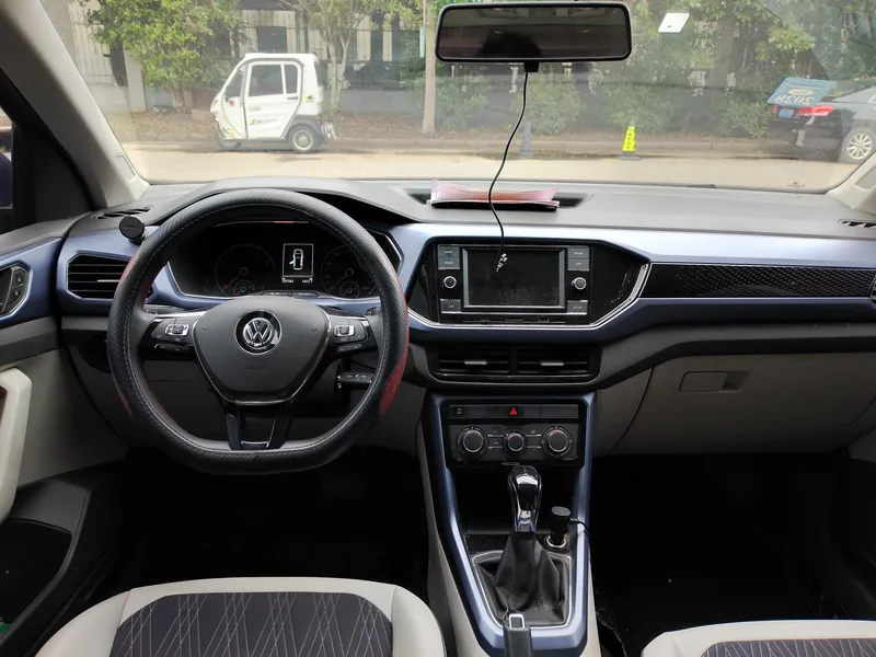 Volkswagen T-Cross 2019 280TSI DSG Comfort Edition exterior photo 4