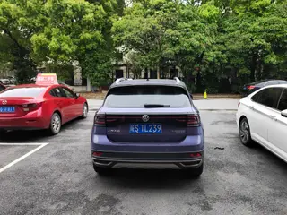 Volkswagen T-Cross 2019 280TSI DSG Comfort Edition interior photo 8