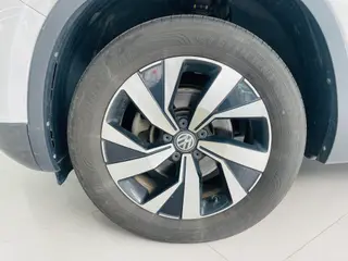 Volkswagen Tayron 2020 280TSI Edición de enlace inteligente de lujo exterior foto 3 Volkswagen Tayron 2020 280TSI Edición de enlace inteligente de lujo exterior foto 3