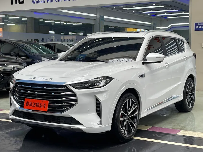 Jetour X70 PLUS 2022 1.6T DCT Tierra Pro 7 Asiento exterior foto 1 Jetour X70 PLUS 2022 1.6T DCT Tierra Pro 7 Asiento exterior foto 1