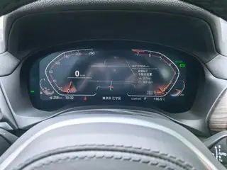 BMW X3 2022 xDrive30i Leading Type M Obsidian Night Suit interior photo 18 BMW X3 2022 xDrive30i Leading Type M Obsidian Night Suit interior photo 18