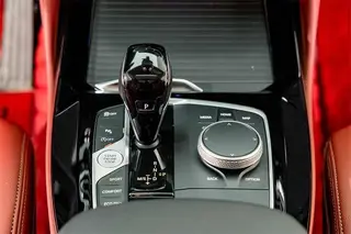 BMW X4 2022 xDrive 25i M Sports suit interior photo 14 BMW X4 2022 xDrive 25i M Sports suit interior photo 14