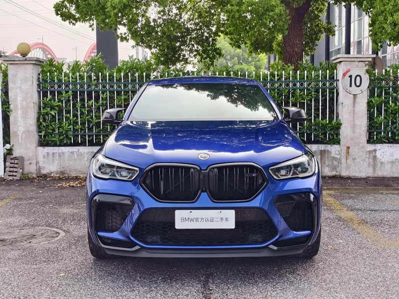 BMW X6 M 2022 4.4T Автоматический Полный привод 5 Кресло Оригинальная версия экстерьер фото 2 BMW X6 M 2022 4.4T Автоматический Полный привод 5 Кресло Оригинальная версия экстерьер фото 2
