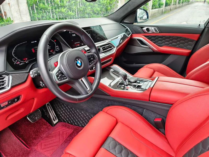 BMW X6 M 2022 4.4T Автоматический Полный привод 5 Кресло Оригинальная версия экстерьер фото 9 BMW X6 M 2022 4.4T Автоматический Полный привод 5 Кресло Оригинальная версия экстерьер фото 9
