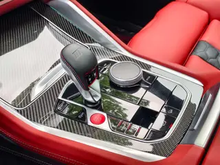 BMW X6 M 2022 4.4T Автоматический Полный привод 5 Кресло Оригинальная версия интерьер фото 13 BMW X6 M 2022 4.4T Автоматический Полный привод 5 Кресло Оригинальная версия интерьер фото 13