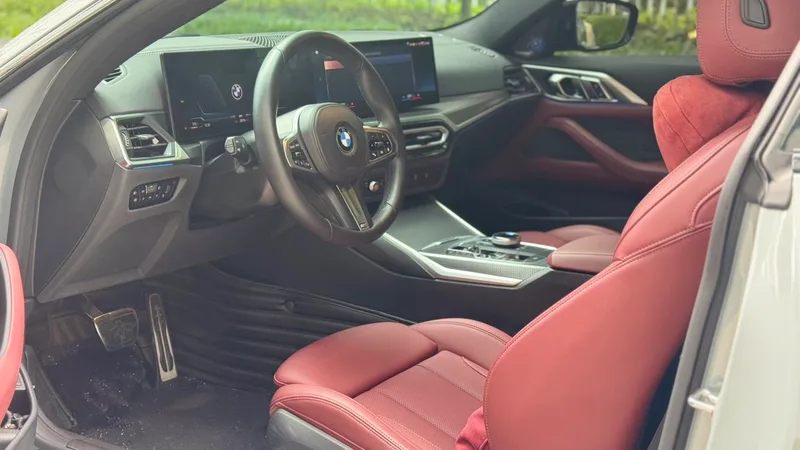 BMW 4 Series 2023 425i M Traje nocturno deportivo Yao interior foto 12 BMW 4 Series 2023 425i M Traje nocturno deportivo Yao interior foto 12