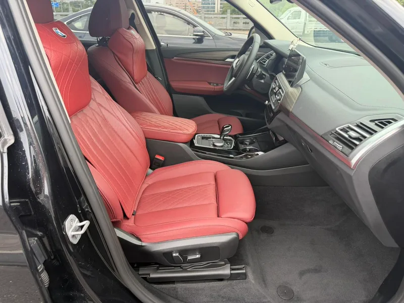 BMW X3 2023 xDrive30i Лидирующий M Ночной костюм экстерьер фото 5