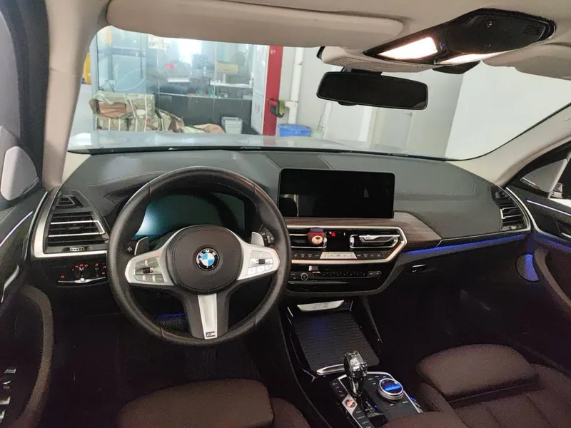 BMW X3 2023 xDrive30i Лидирующий M Ночной костюм экстерьер фото 5