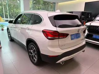 BMW X1 2022 sDrive25Li Líder interior foto 7 BMW X1 2022 sDrive25Li Líder interior foto 7