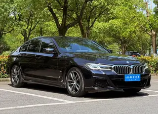 BMW 5 Series 2021 525i M Sports suit exterior photo 3 BMW 5 Series 2021 525i M Sports suit exterior photo 3