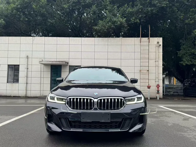 BMW 6 Series GT 2022 630i M Спортивный костюм экстерьер фото 2
