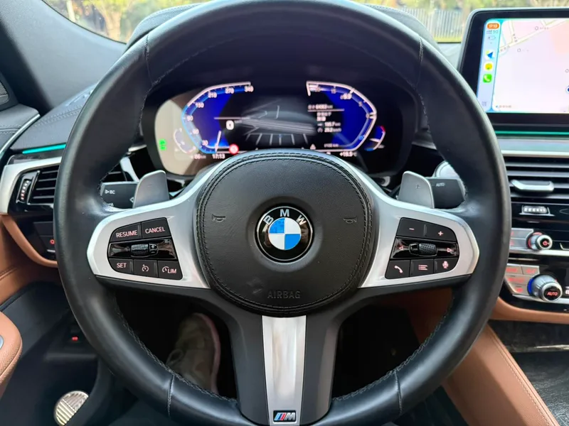 BMW 6 Series GT 2021 630i M Sports suit interior photo 15 BMW 6 Series GT 2021 630i M Sports suit interior photo 15