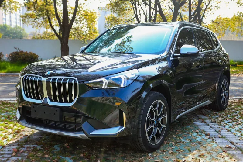 BMW X1 2025 sDrive25Li X Design Suit exterior photo 1 BMW X1 2025 sDrive25Li X Design Suit exterior photo 1