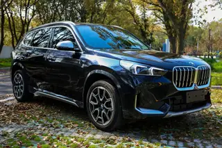 BMW X1 2025 sDrive25Li X Design Suit exterior photo 3 BMW X1 2025 sDrive25Li X Design Suit exterior photo 3