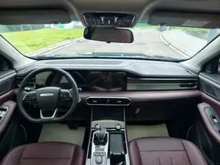 Jetour X90 PLUS 2025 1.6TD DCT Elite Edition interior photo 13 Jetour X90 PLUS 2025 1.6TD DCT Elite Edition interior photo 13