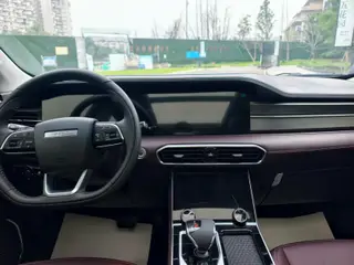 Jetour X90 PLUS 2025 1.6TD DCT Elite Edition interior photo 15 Jetour X90 PLUS 2025 1.6TD DCT Elite Edition interior photo 15