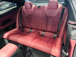 BMW 4 Series 2023 425i M Set de nuit de sport intérieur photo 14 BMW 4 Series 2023 425i M Set de nuit de sport intérieur photo 14