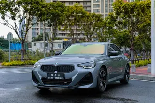 BMW 2 Series 2025 M240i xDrive Coupé