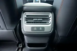 Jetour Jietu Freedom 2025 2.0TD Cruzando interior foto 19 Jetour Jietu Freedom 2025 2.0TD Cruzando interior foto 19