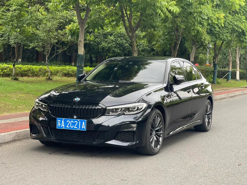 BMW 3 Series 2022 325Li M Sports Night Suit exterior photo 1 BMW 3 Series 2022 325Li M Sports Night Suit exterior photo 1