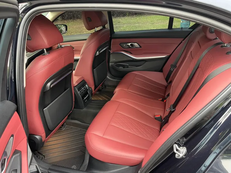 BMW 3 Series 2022 325Li M Sports Night Suit exterior photo 6 BMW 3 Series 2022 325Li M Sports Night Suit exterior photo 6
