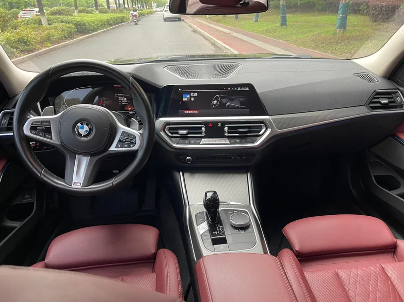 BMW 3 Series 2022 325Li M Sports Night Suit exterior photo 7 BMW 3 Series 2022 325Li M Sports Night Suit exterior photo 7