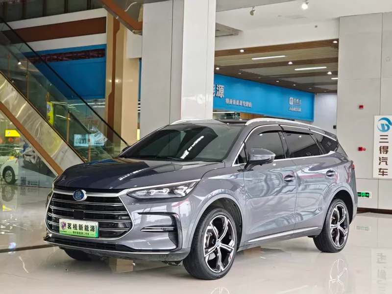 BYD Tang DM 2021 DM-i 1.5T 112KM Tipo de honor exterior foto 1 BYD Tang DM 2021 DM-i 1.5T 112KM Tipo de honor exterior foto 1