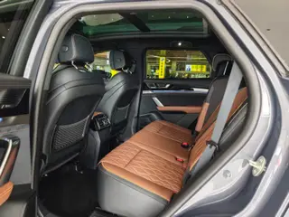 BYD Tang DM 2021 DM-i 1.5T 112KM Tipo de honor exterior foto 6 BYD Tang DM 2021 DM-i 1.5T 112KM Tipo de honor exterior foto 6