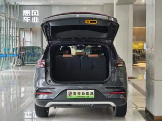 BYD Tang DM 2021 DM-i 1.5T 112KM Tipo de honor interior foto 12 BYD Tang DM 2021 DM-i 1.5T 112KM Tipo de honor interior foto 12
