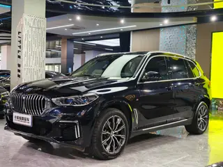 BMW X5 2022 xDrive 30Li Type de luxe M Ensemble de sport