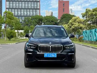 BMW X5 2022 xDrive 30Li Tipo de lujo M Conjunto deportivo exterior foto 2 BMW X5 2022 xDrive 30Li Tipo de lujo M Conjunto deportivo exterior foto 2