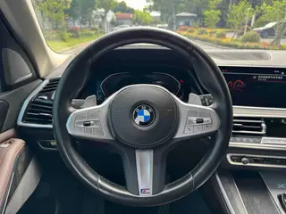 BMW X5 2022 xDrive 30Li Tipo de lujo M Conjunto deportivo interior foto 13 BMW X5 2022 xDrive 30Li Tipo de lujo M Conjunto deportivo interior foto 13