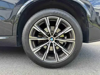BMW X5 2022 xDrive 30Li Tipo de lujo M Conjunto deportivo interior foto 18 BMW X5 2022 xDrive 30Li Tipo de lujo M Conjunto deportivo interior foto 18