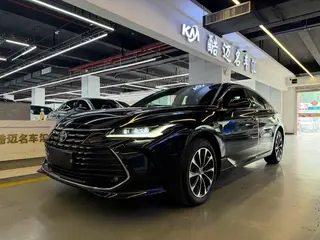 Toyota Avalon 2023 2.0L CVT Выбор версии