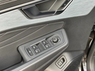 Volkswagen Talagon 2025 530TSI Four-wheel drive flagship victory Pro all-in-one 6 seat interior photo 19 Volkswagen Talagon 2025 530TSI Four-wheel drive flagship victory Pro all-in-one 6 seat interior photo 19