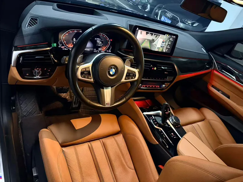 BMW 6 Series GT 2022 630i M Sports suit interior photo 6