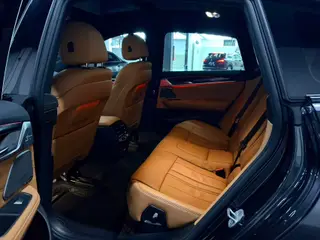 BMW 6 Series GT 2022 630i M Sports suit interior photo 7
