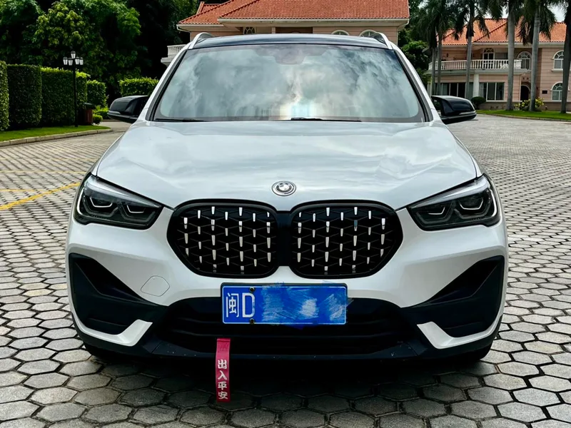 BMW X1 2022 sDrive25Li Leading Type exterior photo 2