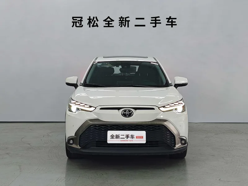 Toyota Frontlander 2022 2.0L CVT Luxury PLUS version exterior photo 2 Toyota Frontlander 2022 2.0L CVT Luxury PLUS version exterior photo 2