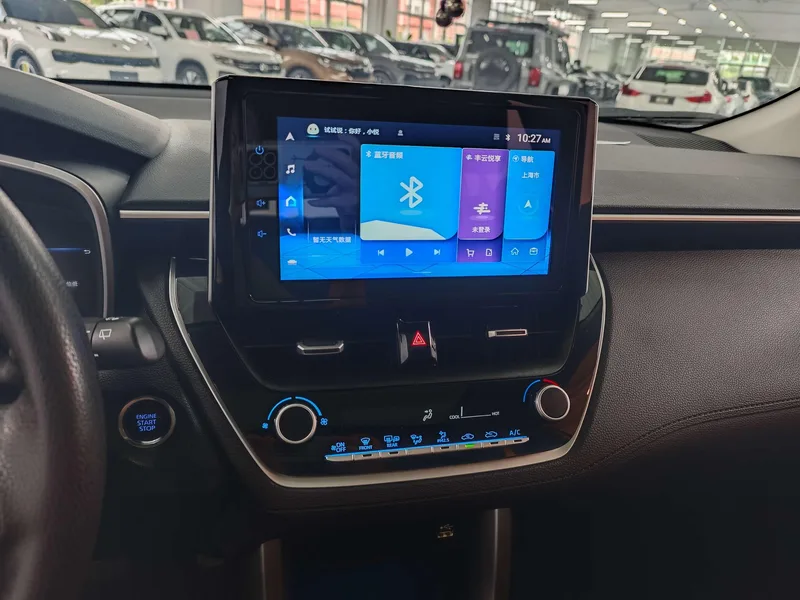 Toyota Frontlander 2022 2.0L CVT Luxury PLUS version interior photo 14 Toyota Frontlander 2022 2.0L CVT Luxury PLUS version interior photo 14