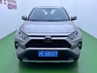 Toyota RAV4 2022 2.0L CVT Moda de tracción en dos ruedas PLUS Edición interior foto 15 Toyota RAV4 2022 2.0L CVT Moda de tracción en dos ruedas PLUS Edición interior foto 15